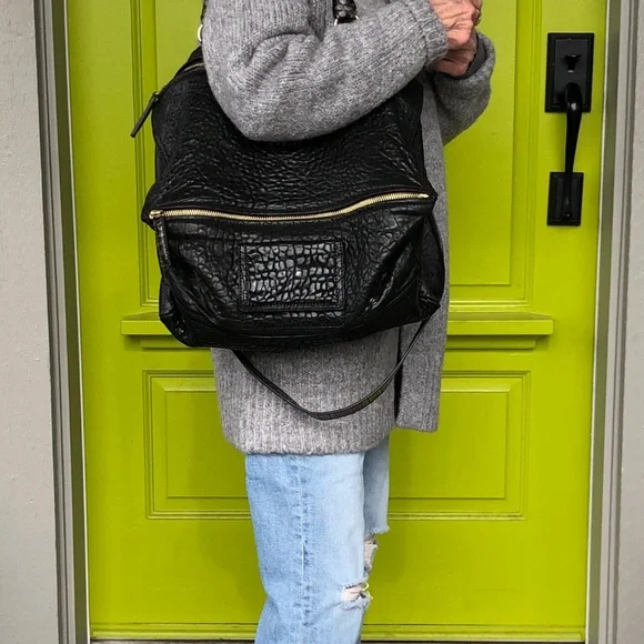 Givenchy Pandora EUC SOLD - Picture 2 of 14